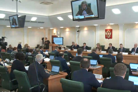 Президент НОСТРОЙ Антон Глушков принял участие в парламентских слушаниях по совершенствованию госзакупок